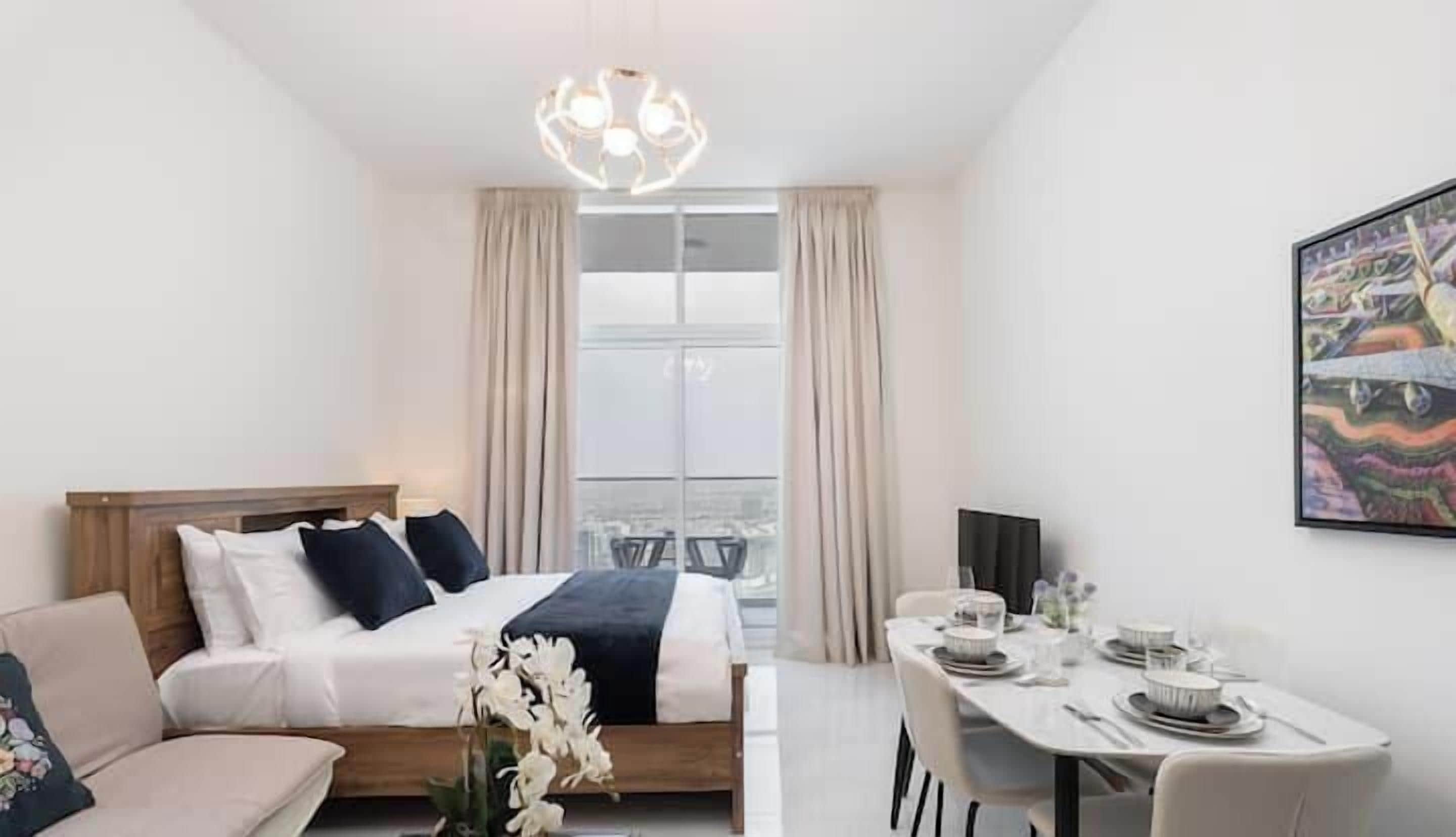 Luxury Studio, Balcony, Garden View | Egyptian cotton sheets, premium bedding, in-room safe