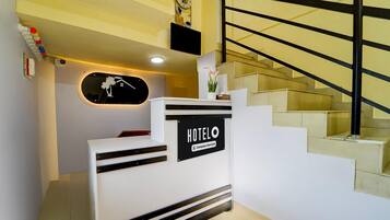House | Reception