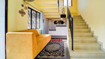 Rumah | Resepsionis
