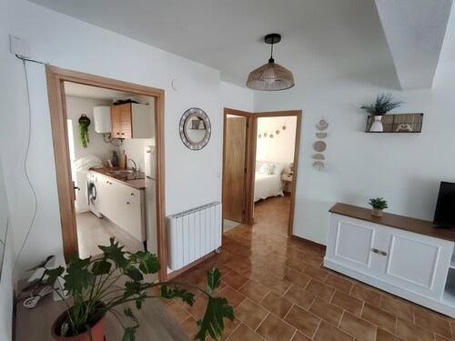 Holiday Home 'Manito' with Balcony, Wi-Fi and Air Conditioning