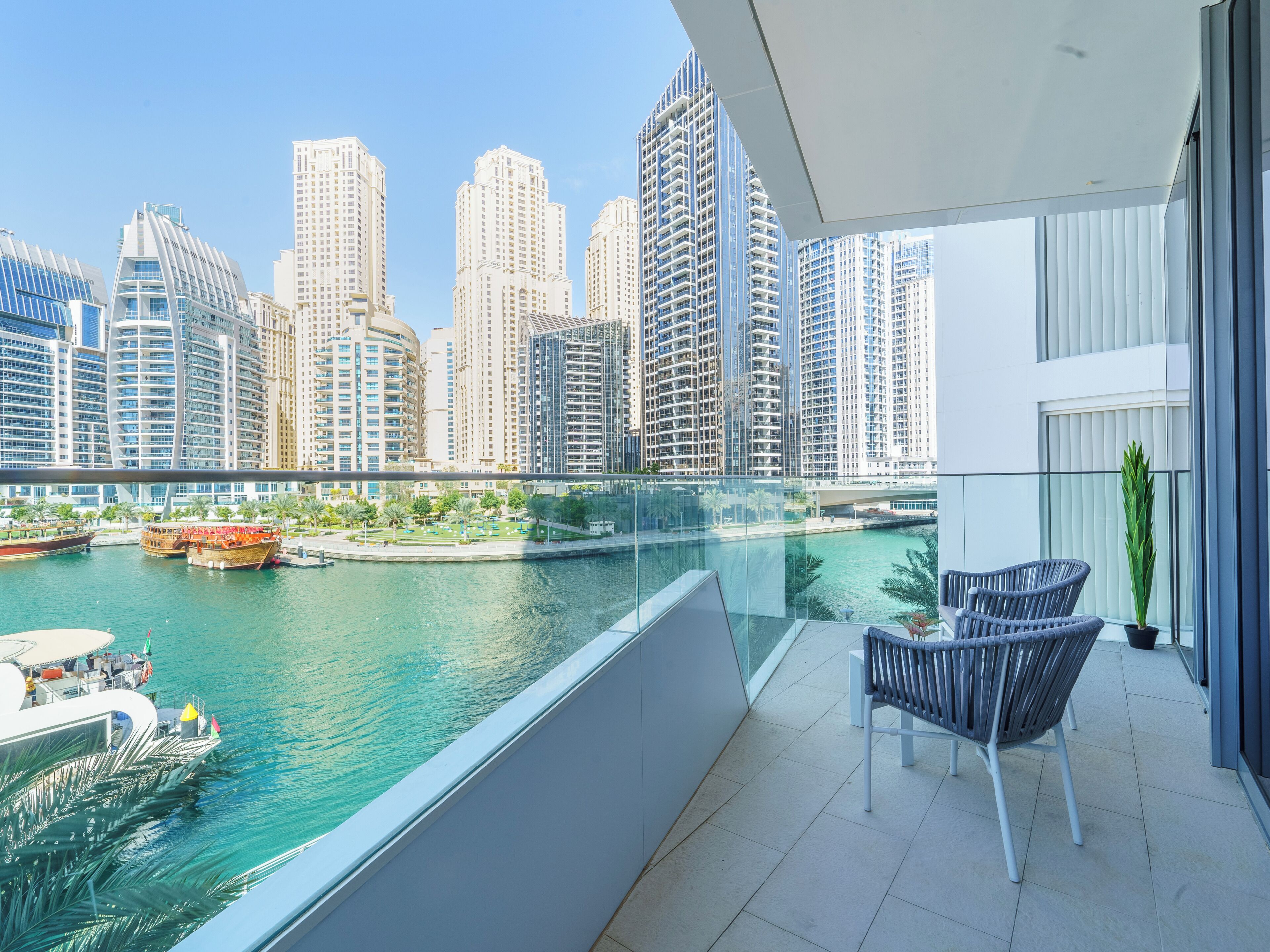 Luxury Apartment, Balcony, Marina View | Property grounds