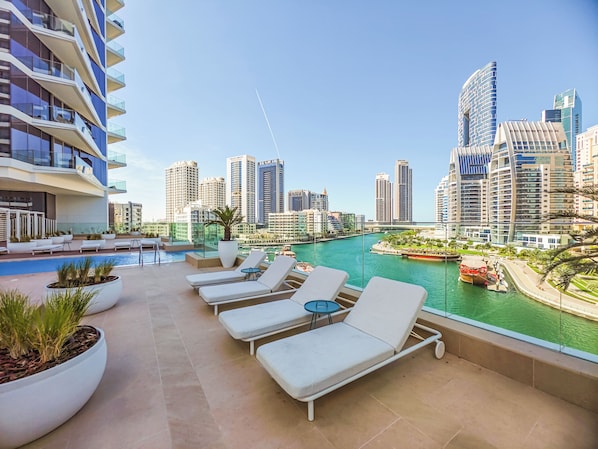 Terrace/patio - Lavish 2BR with Balcony-Full Marina View (Dubai)
