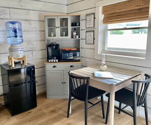 Dining - Cabin 3 - Farm Sanctuary, Finger Lakes (Watkins Glen)