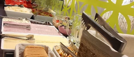 用餐