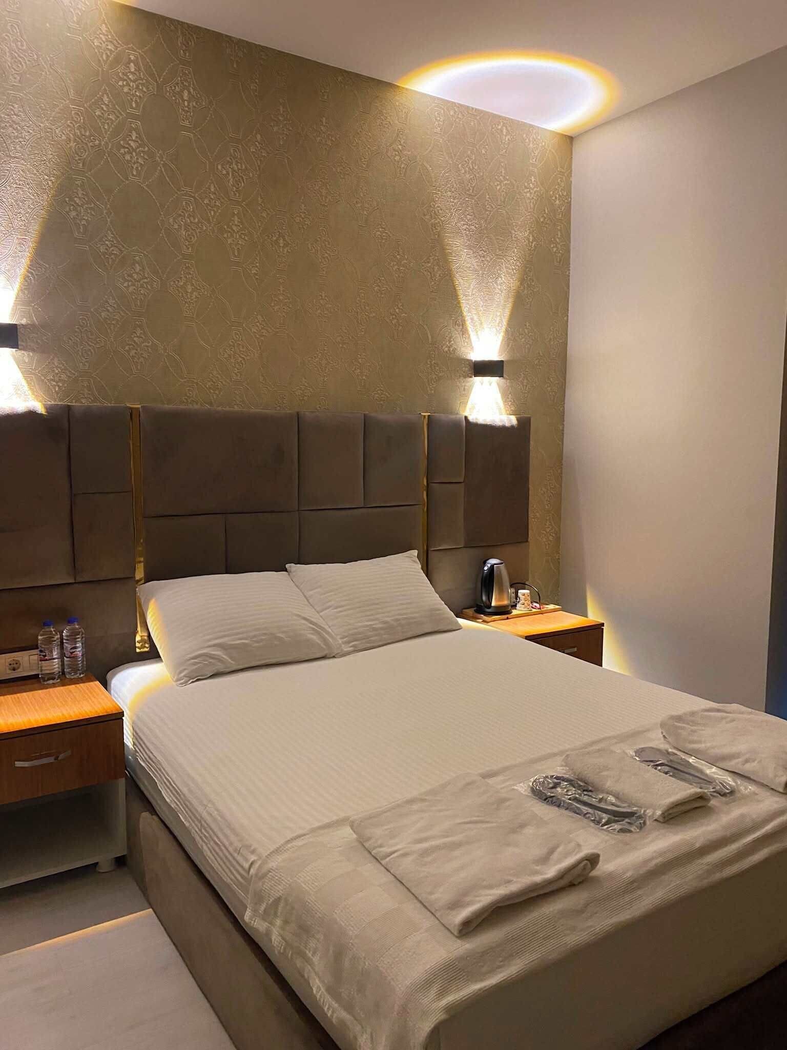 Economy Room | Desk, free WiFi