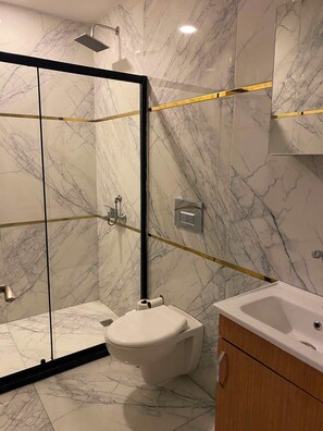 Economy Room | Desk, free WiFi - Mall Of Palace Hotel (İstanbul)