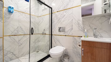 Studio – classic, byutsikt | Bad