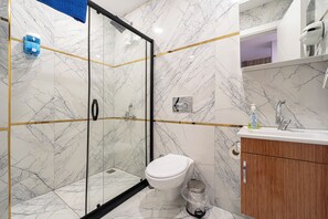 Classic-Studio, Stadtblick | Badezimmer