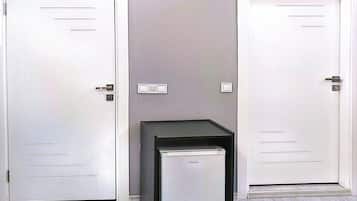 Standard Room, Balcony, Sea View | Interior