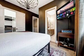 4 Schlafzimmer, Bügeleisen/Bügelbrett, WLAN, Bettwäsche