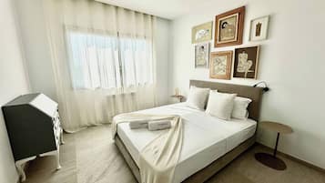 Apartamento, 2 quartos, sacada