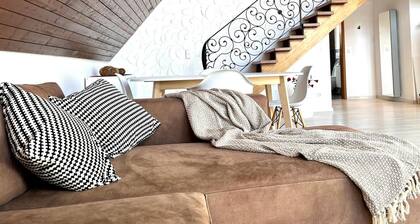 Apartment „Stillvolle in Göppingen“ mit privater Terrasse, WLAN und Klimaanlage