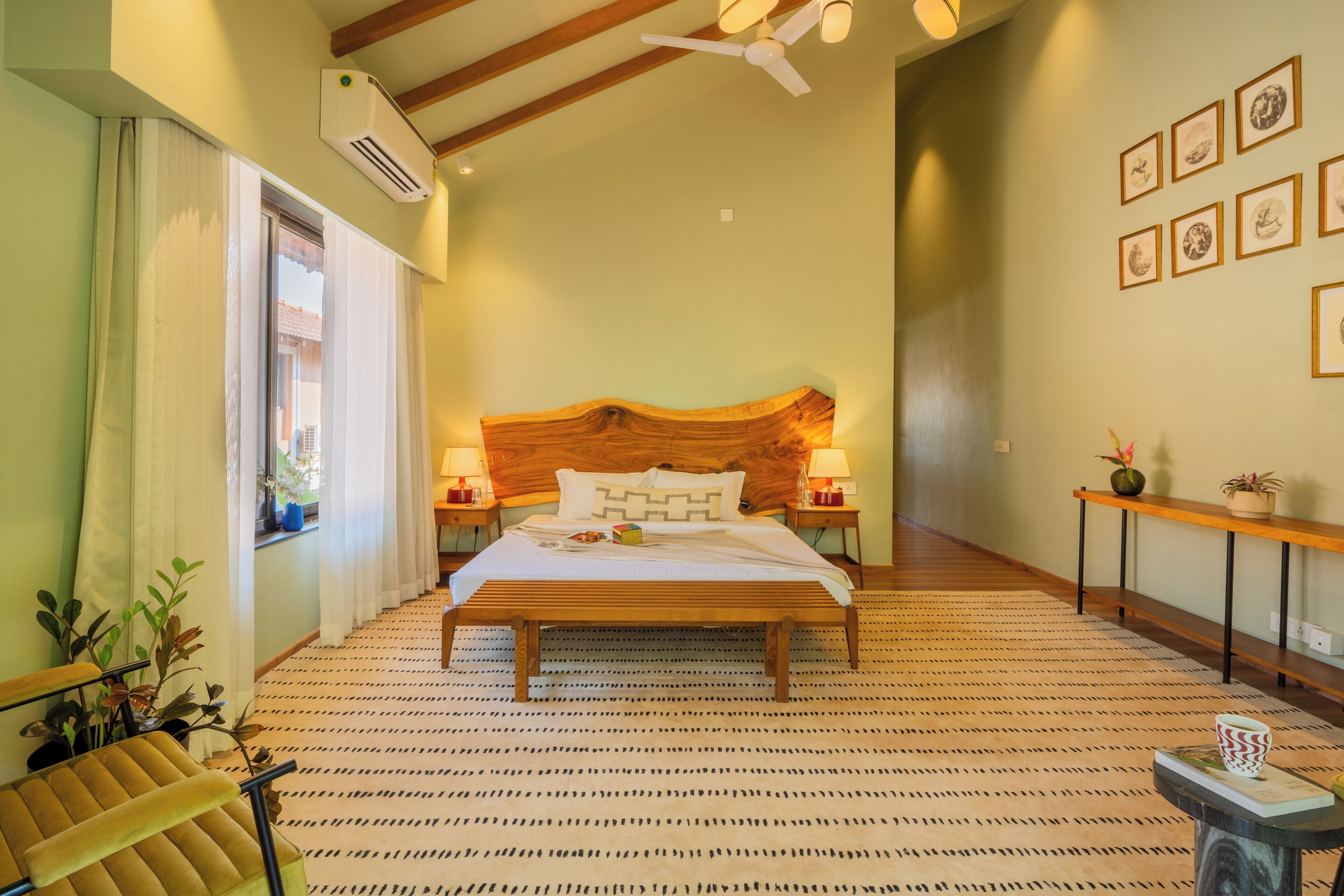 Luxury Villa, Balcony, City View