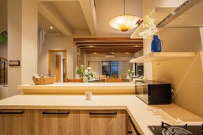 Private kitchen - ELIVAAS Amado Villa Euphoria 4 BHK  (Assagao)