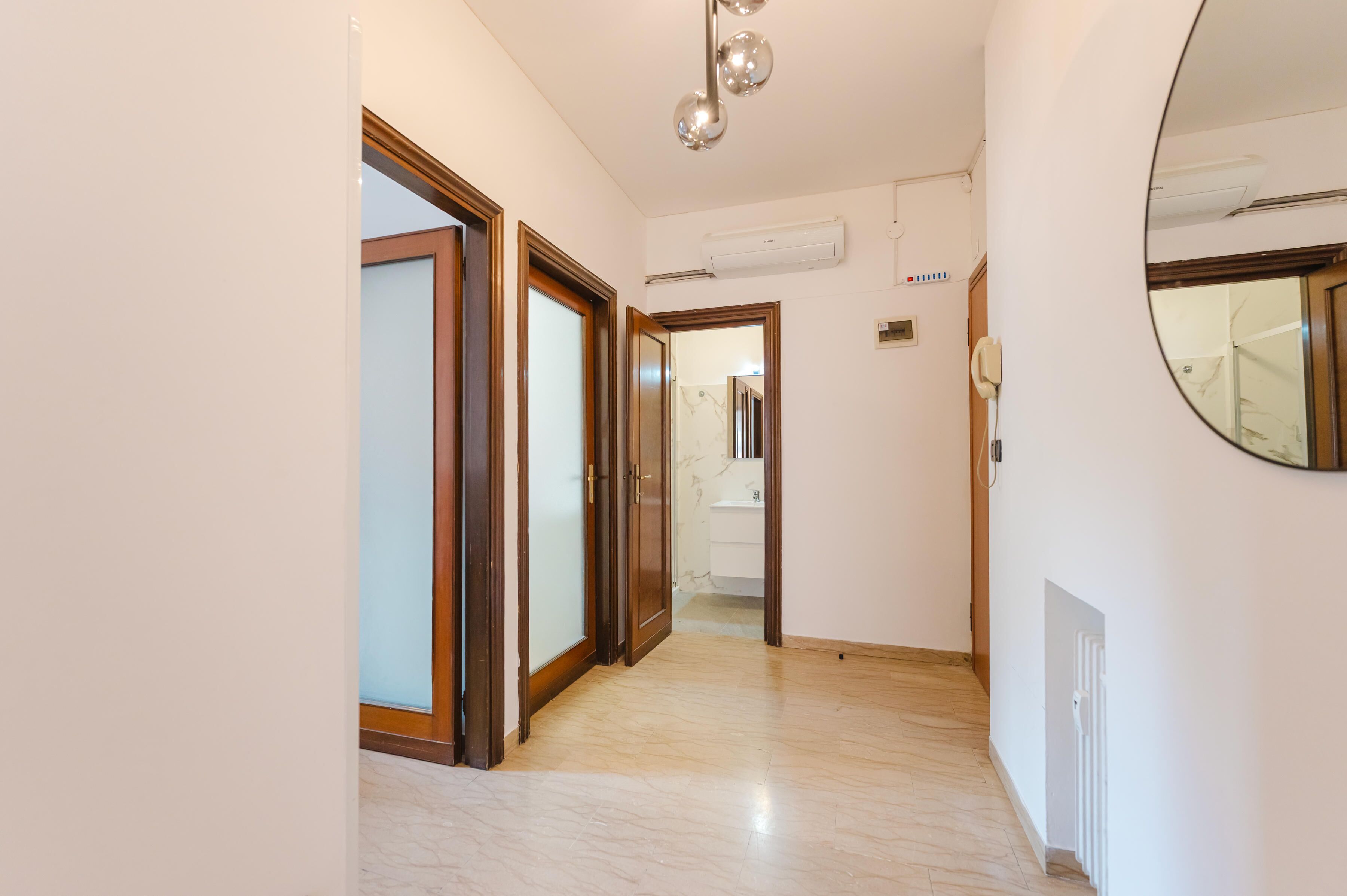 Apartment | Living area | Flat-screen TV