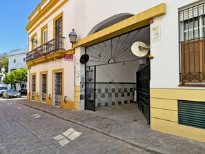 Exterior detail - Apartamento El Convento - Ole Solutions (Jerez de la Frontera)