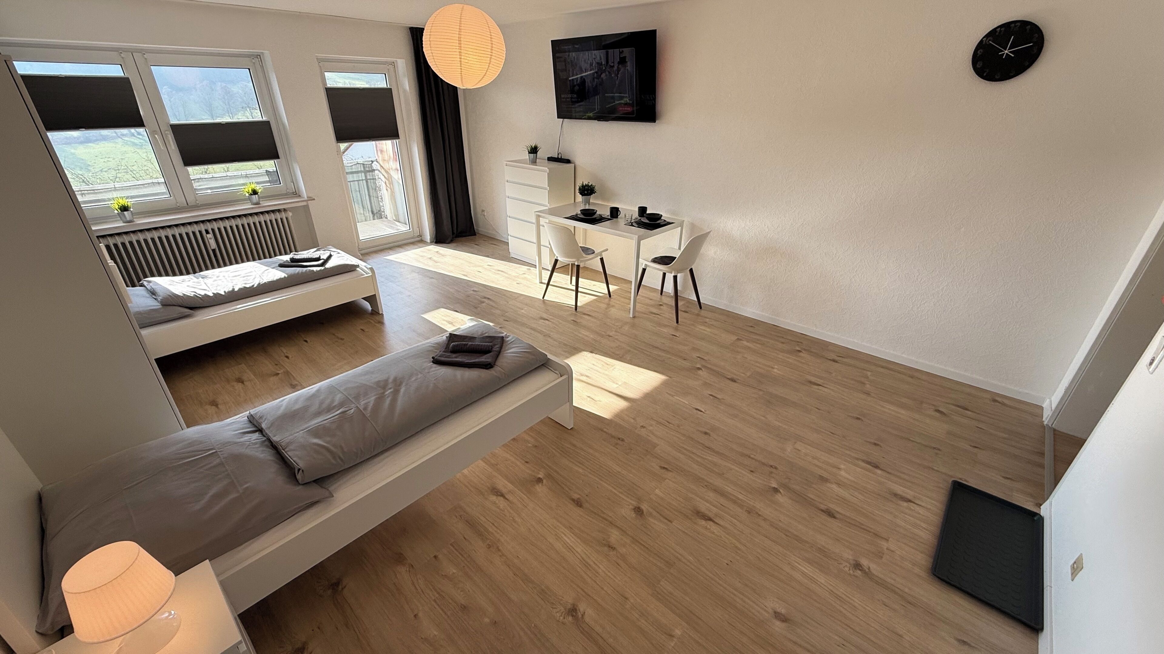 Gna02.01 - Apartment Mit 5 Betten, Moderner Küche, Balkon & Parkplatz - Iserlohn