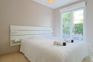House - 220 Le Maria in Cannes (Cannes)