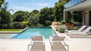 House, Smoking | 4 bedrooms