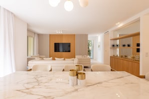 Villa, Smoking - Villa Camille in Cannes (Cannes)