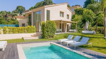 Villa, Smoking | 4 bedrooms