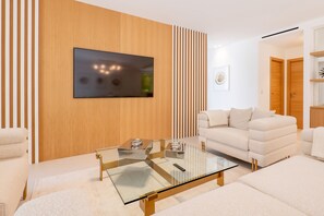 Villa, Smoking - Villa Camille in Cannes (Cannes)