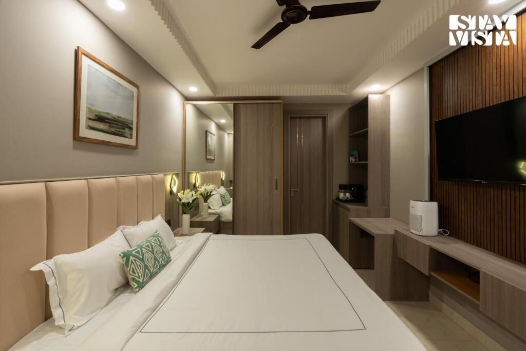 Comfort Suite, City View