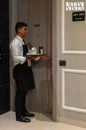 Interior - StayVista Residences near Cyber City Hub (Gurugram)