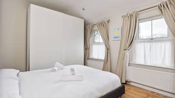 1 bedroom, free WiFi, bed sheets