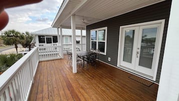 Maison, vue établissement | Terrasse/Patio