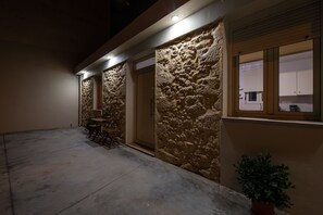 Exterior detail - Chrisa's Detached Property near Center + Parking (Iraklio)
