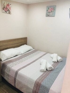 1 bedroom, iron/ironing board, free WiFi, bed sheets - Ariadni's apartment 3 (Chania)