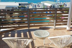 Terrace/patio - "Havana 1" Sea and Pool Apartment (Gazi)