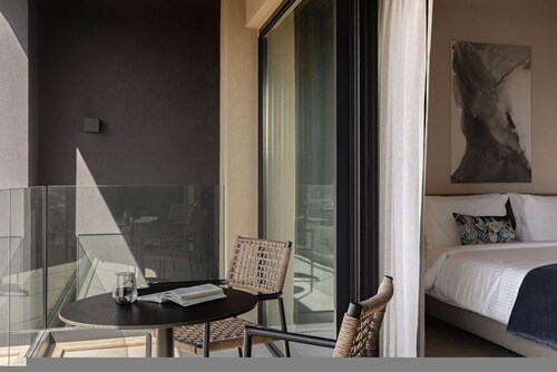Standard Suite with Balcony by MonCasa