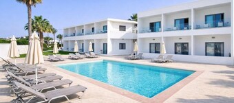 維爾吉娜太陽公寓酒店  