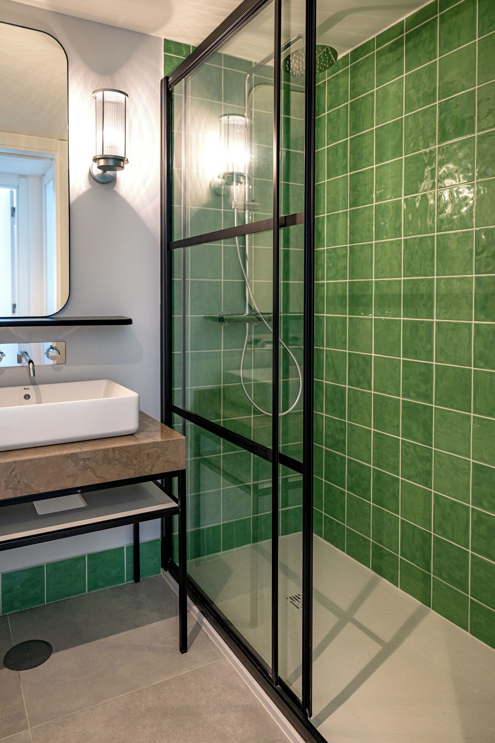 Shower, hair dryer, towels, toilet paper