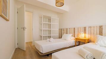 Wifi gratis y ropa de cama