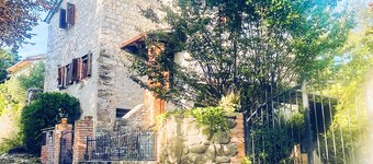 Hidden Tuscan Gem- surrounded by rolling hills. Charming villa, sleeps up to 6.