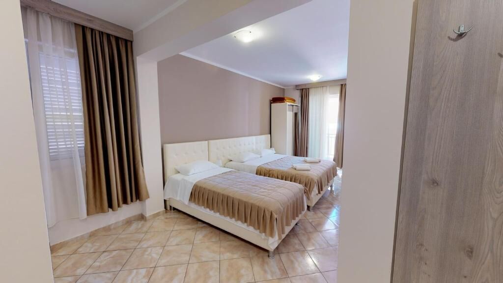 Cunas gratuitas, wifi gratis y ropa de cama 