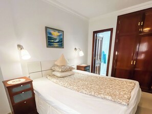 Iron/ironing board, WiFi, bed sheets - Casa Melinda - Playa de Mogan (Lomo Quiebre)