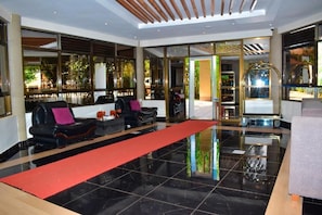 Lobby - Ufanisi Resorts  (Kisii)