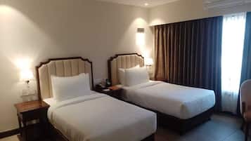 Deluxe Twin Room, City View