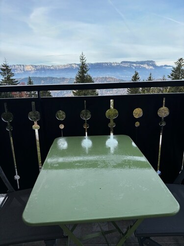 4-person apartment at the foot of the slopes, family resort. Pets welcome,