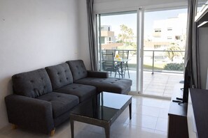 House - Ap465 in Oliva With 1 Bedrooms and 1 Bathrooms (Oliva)