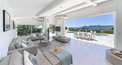 FRGK Contemporary Luxury Villa Panoramic Sea View