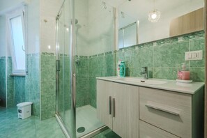 Superior Apartment | Bathroom - Michele Flat - 10 min da Milano Centro (Cinisello Balsamo)