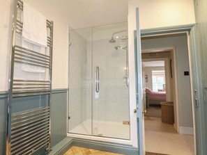 Shower - Rectory Cottage (Alton)