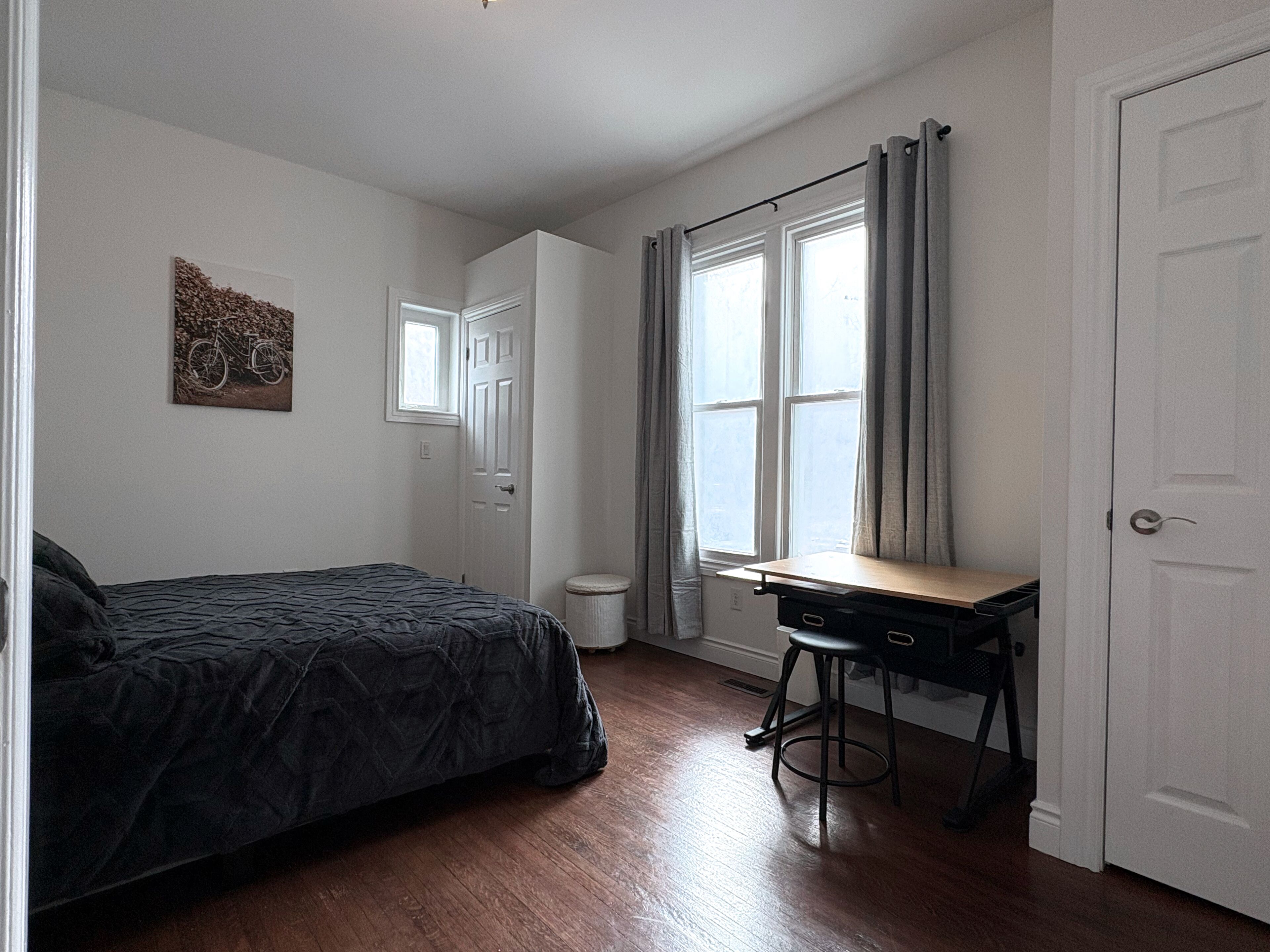2 chambres, fer et planche à repasser, Wi-Fi gratuit, draps fournis