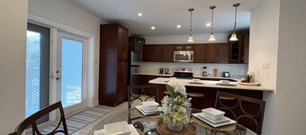 Cozy & Central Home – Easy Access Everywhere