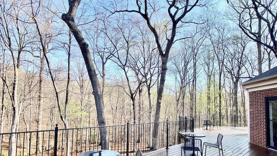 The Elston Inn and Conference Center